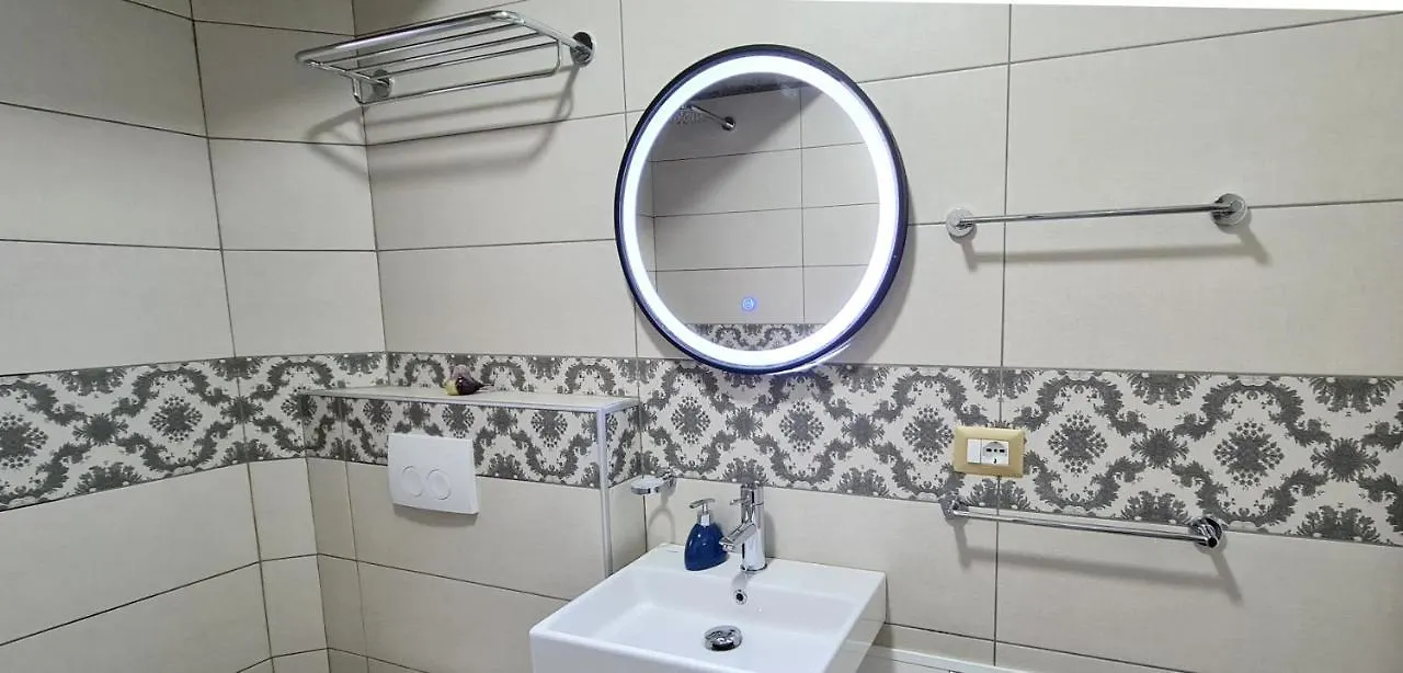 2V1 - Sheshi Willson Apartment Tirana